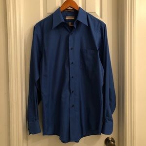 Van Heusen Blue Fitted Dress Shirt
